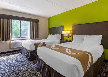 Quality Inn Oshkosh Aviation Park hotel thumbnail 5