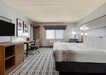 AmericInn by Wyndham Chamberlain - Conference Center hotel thumbnail 6