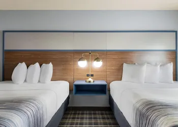 AmericInn by Wyndham Chamberlain - Conference Center hotel thumbnail 8