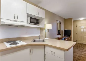 Extended Stay America Suites El Paso Airport hotel thumbnail 6