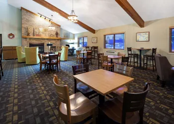 AmericInn by Wyndham Ironwood hotel thumbnail 5