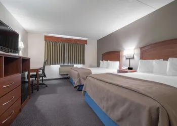 AmericInn by Wyndham Hutchinson hotel thumbnail 6
