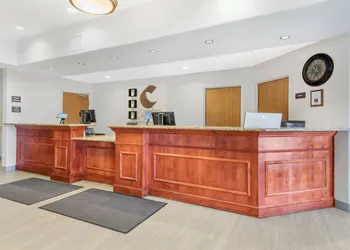 Comfort Inn & Suites Rifle hotel thumbnail 2