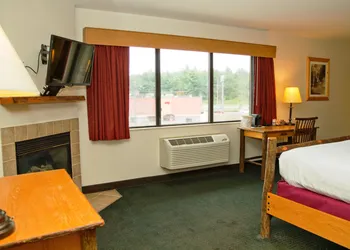 AmericInn by Wyndham Wisconsin Dells hotel thumbnail 5