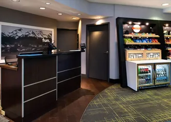 Hampton Inn Glenwood Springs hotel thumbnail 2