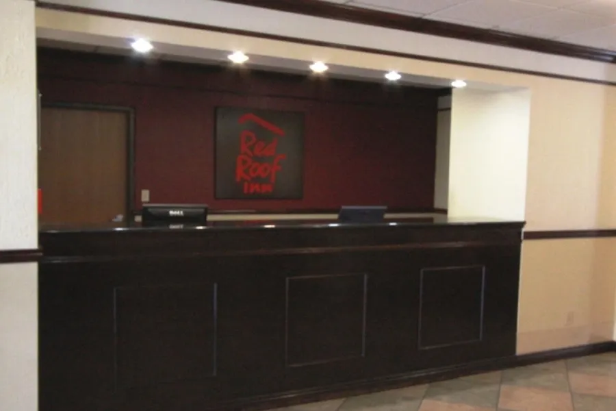 Red Roof Inn Gurnee - Waukegan hotel detail image 2