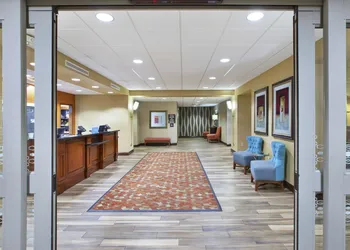 Hampton Inn & Suites Wichita Northeast hotel thumbnail 2
