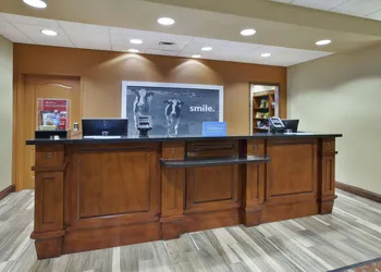 Hampton Inn & Suites Wichita Northeast hotel thumbnail 3