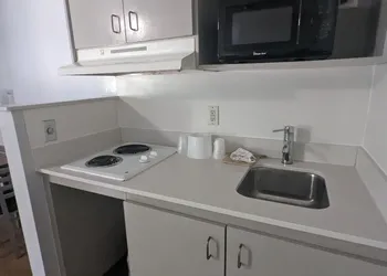 Studio 6 Extended Stay - Hampton, VA - Langley AFB Area hotel thumbnail 6
