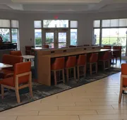 La Quinta Inn & Suites by Wyndham Ocala hotel detail image 5