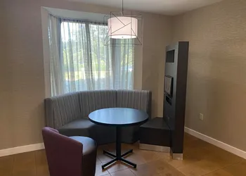 Courtyard by Marriott Newport News Yorktown hotel thumbnail 5