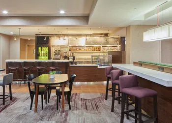 Courtyard by Marriott Newport News Yorktown hotel thumbnail 8