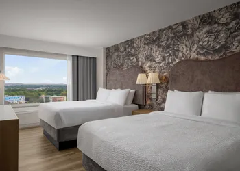 The Grove Hotel hotel thumbnail 7