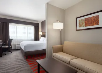 Comfort Suites Boise West Meridian hotel thumbnail 8