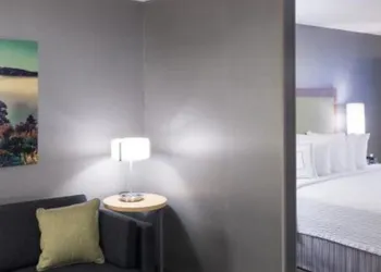 SpringHill Suites by Marriott Boise ParkCenter hotel thumbnail 7