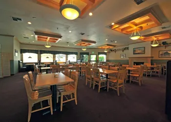 Shilo Inn Nampa Suites hotel thumbnail 4