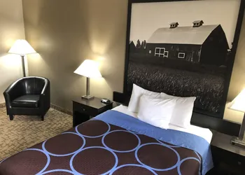 Super 8 by Wyndham Boise hotel thumbnail 6