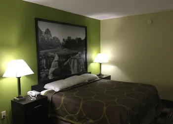 Super 8 by Wyndham Greer/Spartanburg Area hotel thumbnail 6