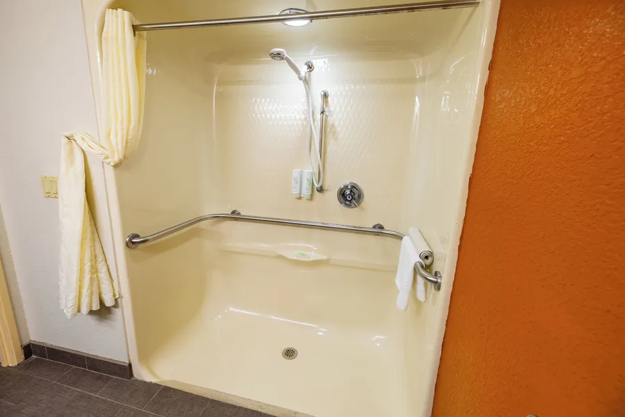 Wingate by Wyndham Leesburg Florida hotel detail image 6