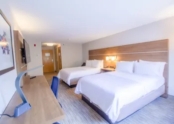 Holiday Inn Express & Suites Lincoln East - White Mountains by IHG hotel thumbnail 6