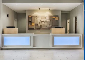 Holiday Inn Express & Suites Philadelphia - Mt. Laurel by IHG hotel thumbnail 2