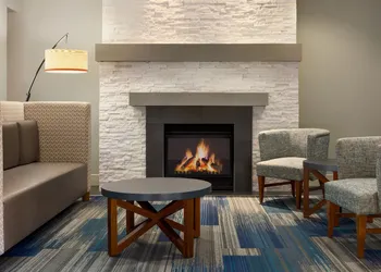 Holiday Inn Express & Suites Philadelphia - Mt. Laurel by IHG hotel thumbnail 4