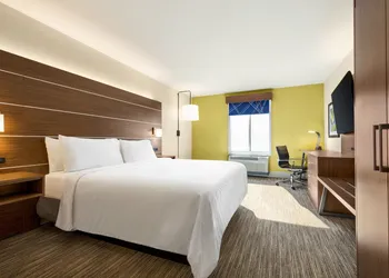 Holiday Inn Express & Suites Philadelphia - Mt. Laurel by IHG hotel thumbnail 7