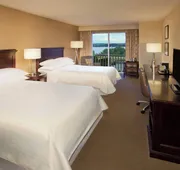 Sheraton Louisville Riverside by Marriott hotel detail image 4