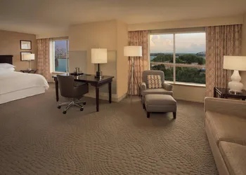 Sheraton Louisville Riverside by Marriott hotel thumbnail 6