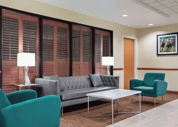 Wingate by Wyndham Louisville East hotel thumbnail 4