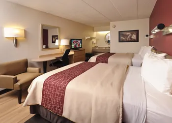 Red Roof Inn Louisville East - Hurstbourne hotel thumbnail 8