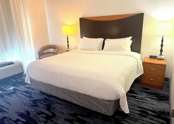 Fairfield Inn & Suites by Marriott Louisville East hotel thumbnail 5