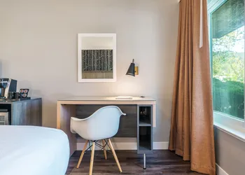 UpValley Inn & Hot Springs Napa Valley, an Ascend Collection Hotel hotel thumbnail 5
