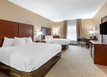 Comfort Inn Louisville Southwest hotel thumbnail 8