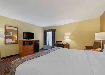 Best Western Louisville East Inn & Suites hotel thumbnail 8