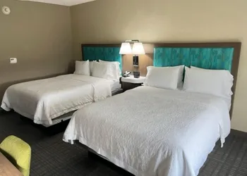 Hampton Inn & Suites Louisville East hotel thumbnail 3