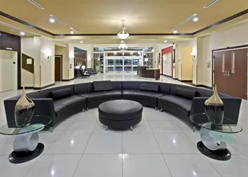 Holiday Inn Louisville Airport South by IHG hotel thumbnail 5