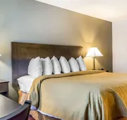 Quality Inn & Suites University/Airport hotel detail image 5