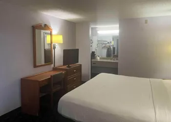 Studio 6 Suites Louisville, KY – Airport/Expo Center hotel thumbnail 7