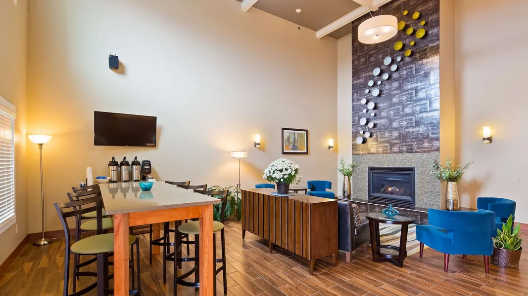 Best Western Plus Menomonie Inn & Suites hotel detail image 2