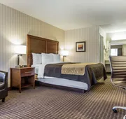 Quality Inn Half Moon Bay/Miramar Beach hotel detail image 4