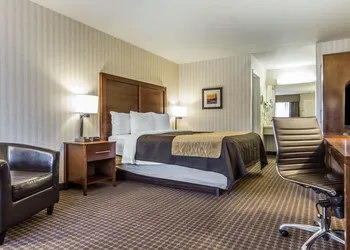 Quality Inn Half Moon Bay/Miramar Beach hotel thumbnail 4
