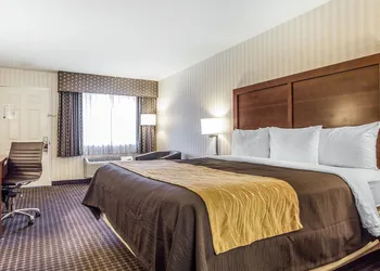 Quality Inn Half Moon Bay/Miramar Beach hotel thumbnail 6