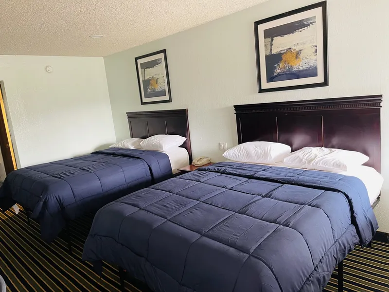 Executive Inn hotel detail image 2