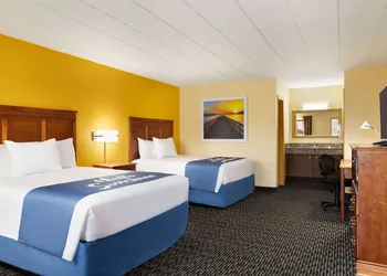 Days Inn by Wyndham Oak Ridge Knoxville hotel thumbnail 8