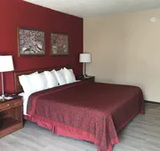Days Inn by Wyndham Hillsboro hotel detail image 5