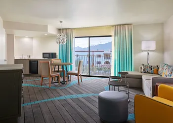 Sheraton Tucson Hotel and Suites hotel thumbnail 6