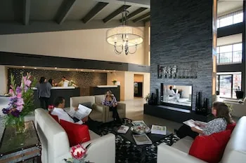 DoubleTree Suites by Hilton Tucson Airport hotel thumbnail 3