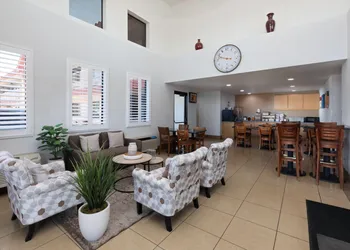 Super 8 by Wyndham Tucson/Grant Road Area AZ hotel thumbnail 3