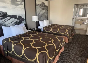 Super 8 by Wyndham Tucson/Grant Road Area AZ hotel thumbnail 7